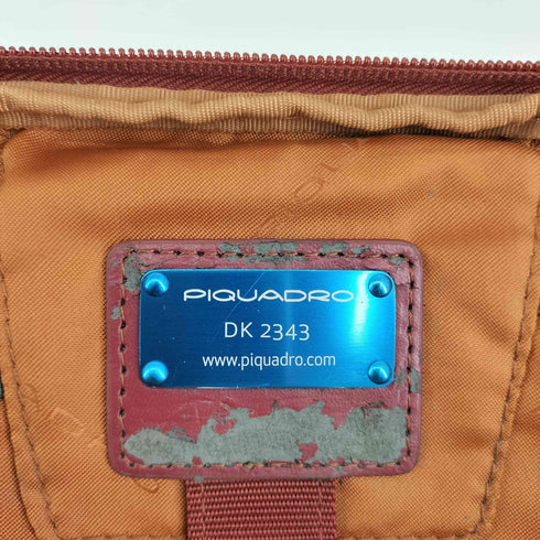 piquadro レザーショルダーバッグ レディース